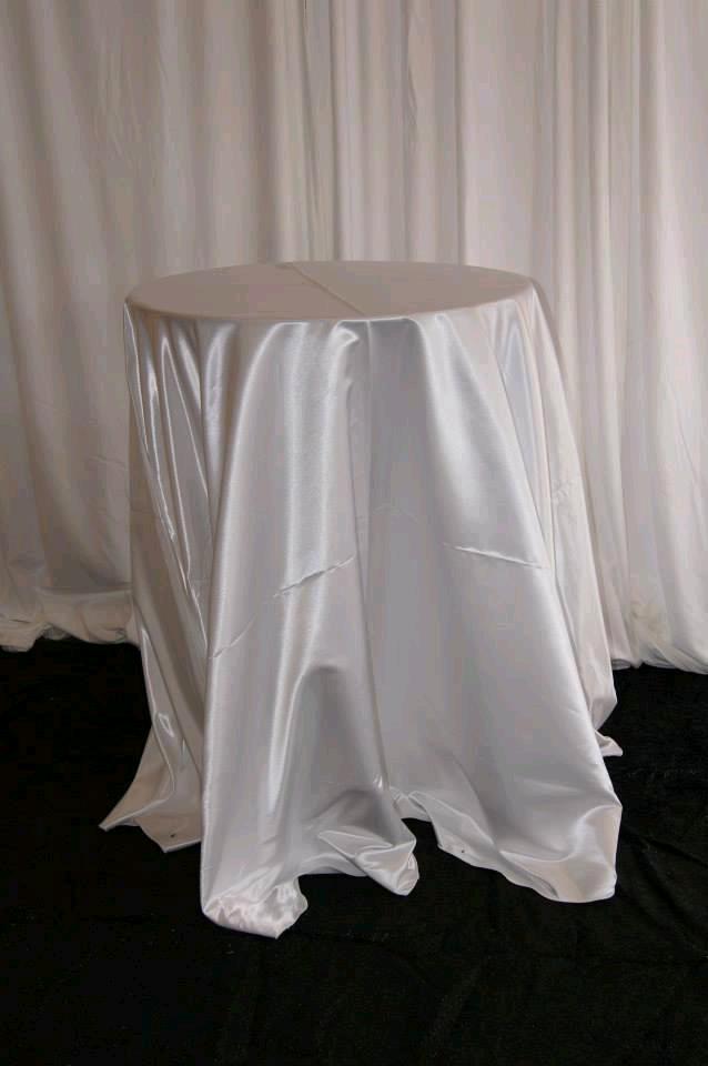 Where to find WHITE SATIN 108 ROUND in Petoskey