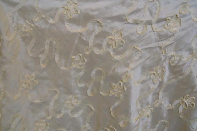 Rental store for IVORY RIBBON TAFFETA 120  ROUND in Petoskey MI