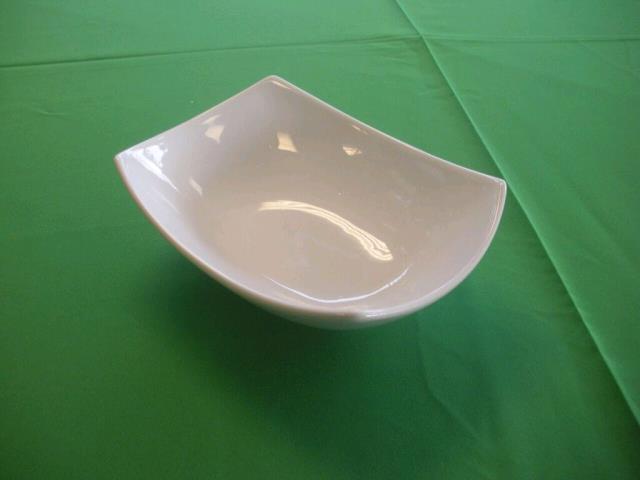 Rental store for DISH, WHITE SERVING BOWL in Petoskey MI